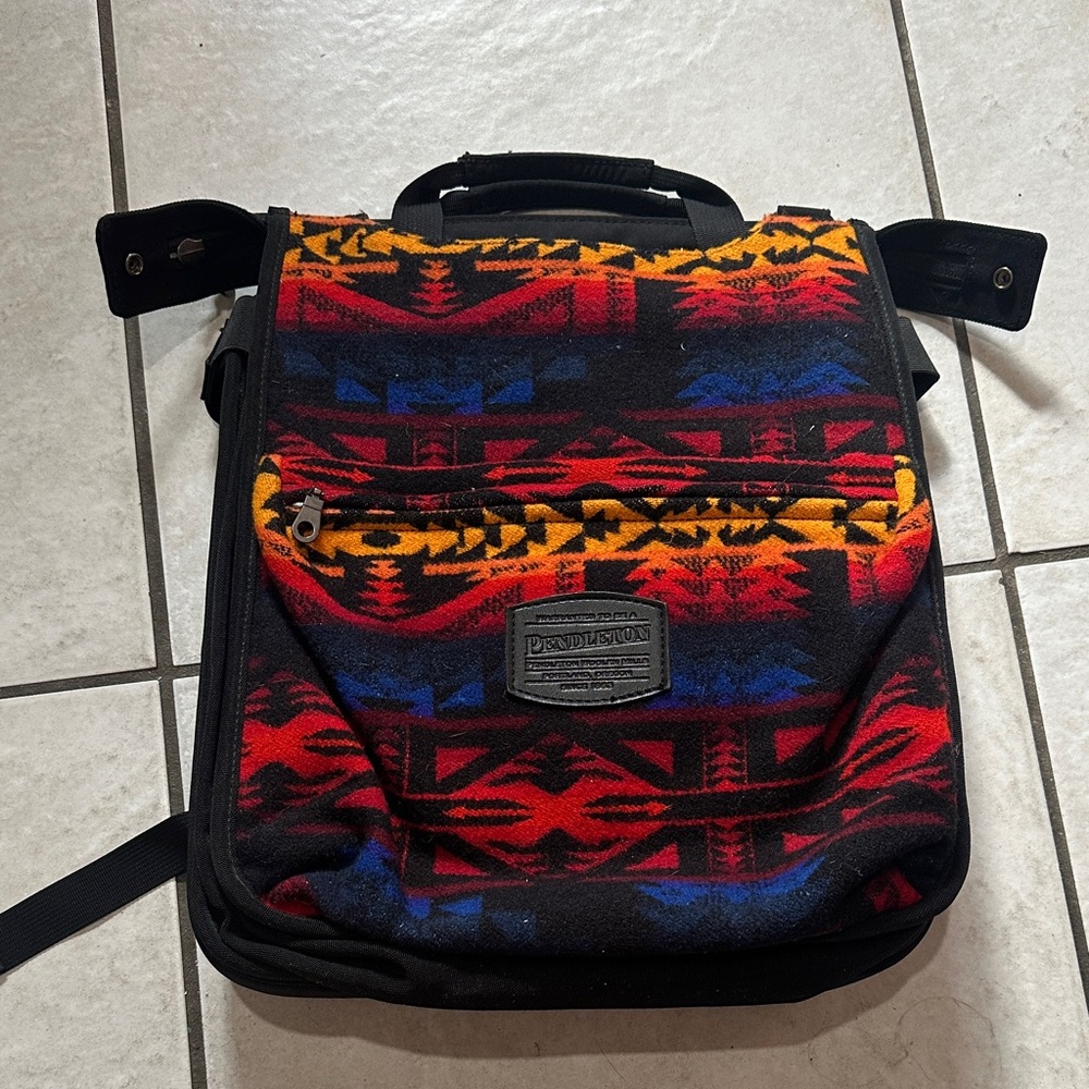 Pendleton Wool Backpack Aztec Design‎ - image 1